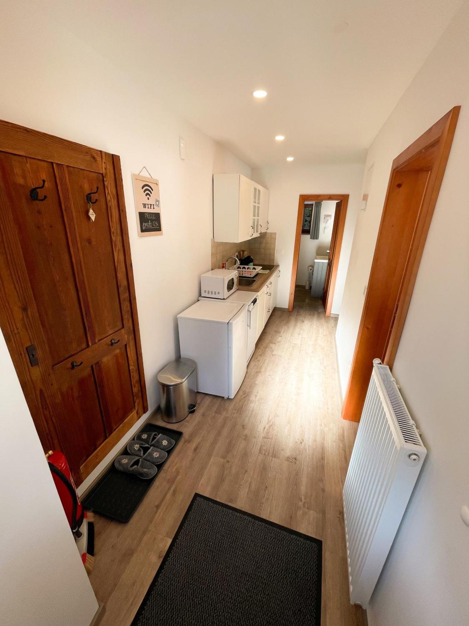 Apartment House Prezlc Краньска Гора Экстерьер фото