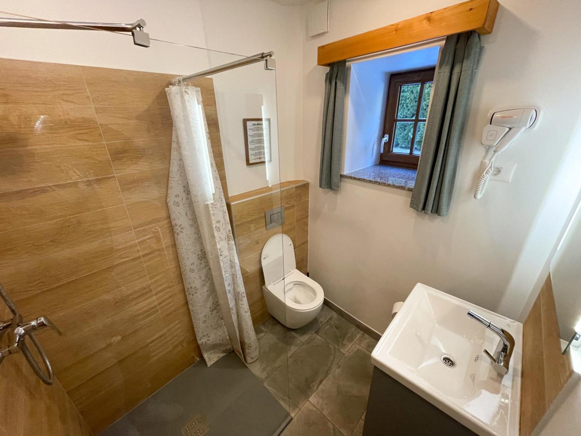 Apartment House Prezlc Краньска Гора Экстерьер фото